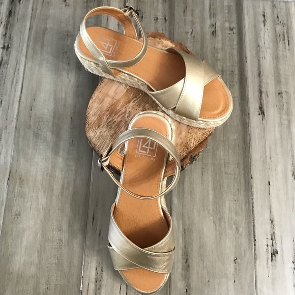 Lust For Life Women’s Sandals - Picture 5 of 6